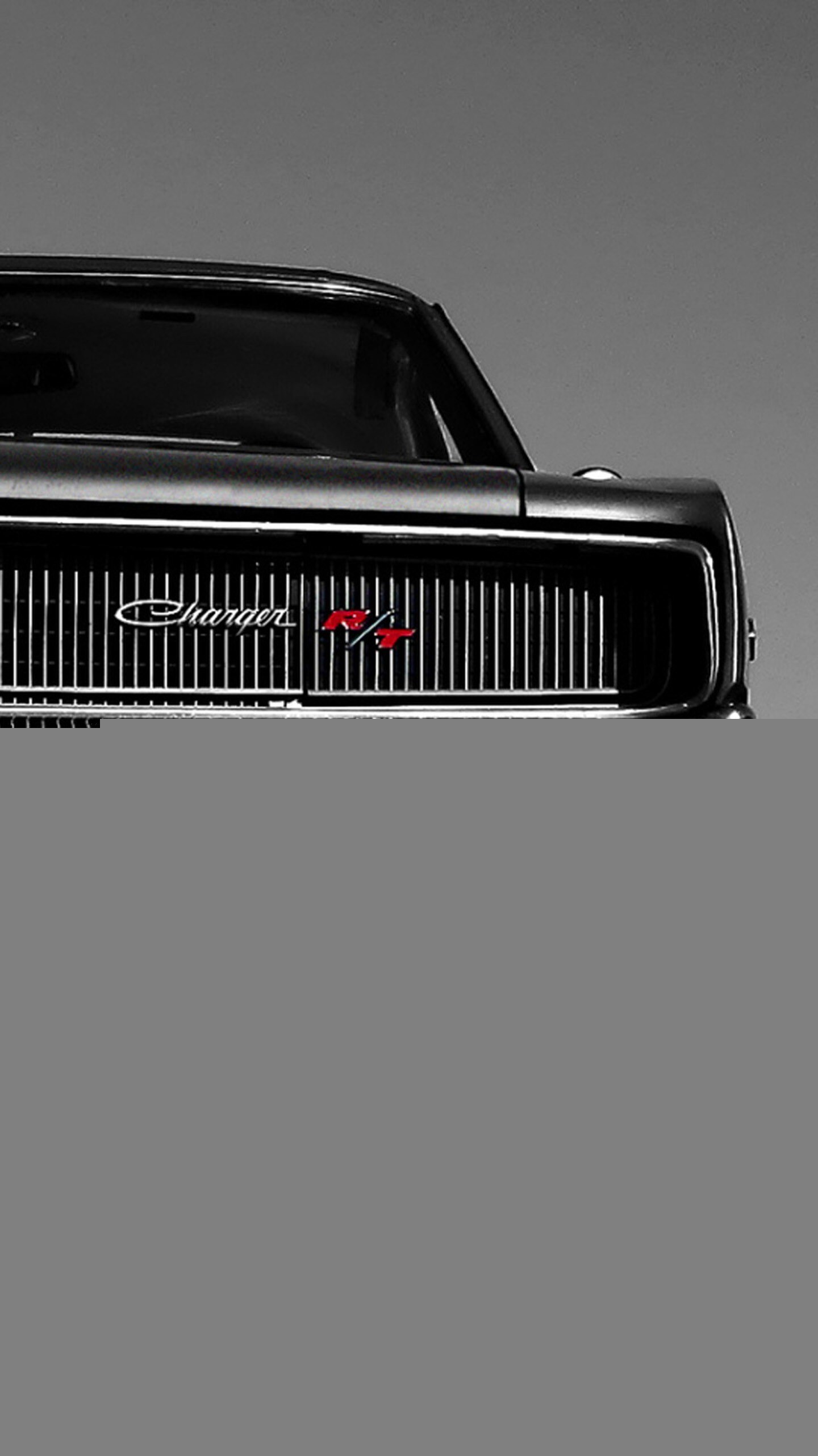 A line drawing of a car shown fullscreen on a phone, ready to trace